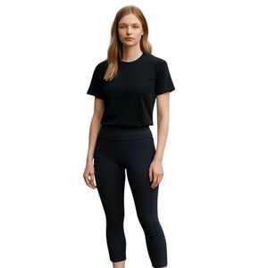 Lululemon Cropped Leggings Womens Size 6 Fast And Free Nulux Athletic NWOT